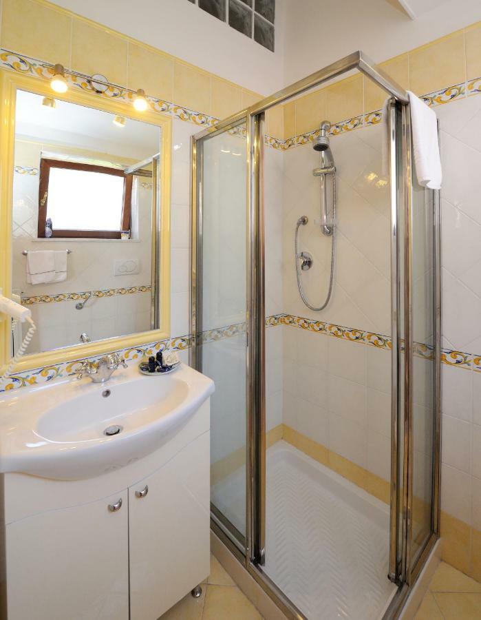 Beautiful Lights Guest House Amalfi Exterior photo